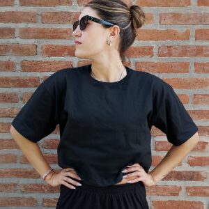 Remera Crop Oversize Negra