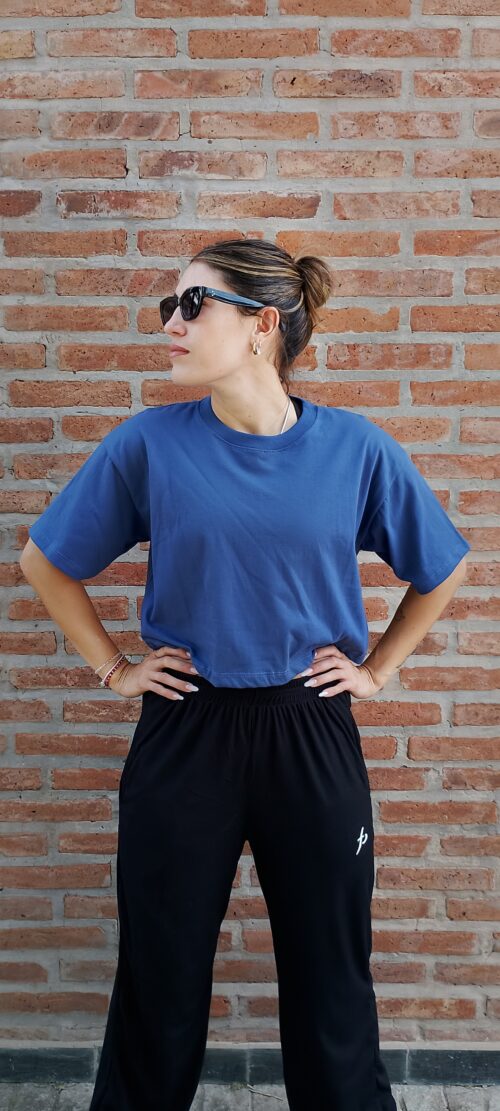Remera Crop Oversize Azul - Imagen 3